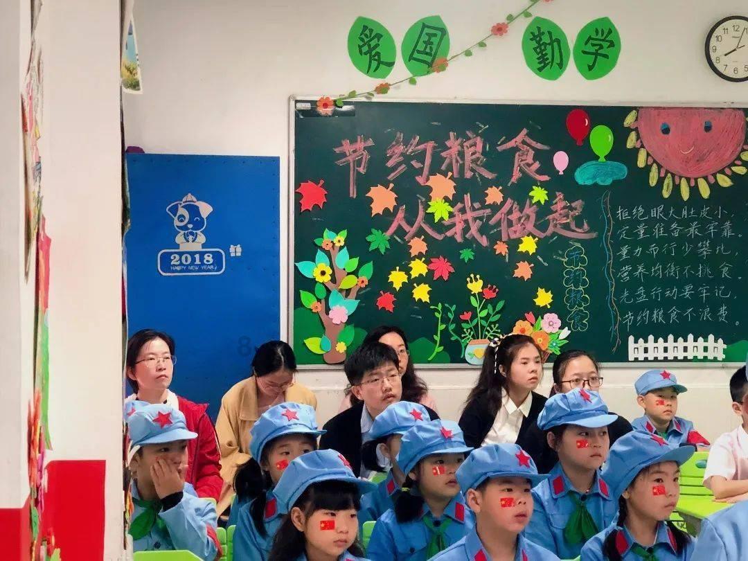 小伙不信自己是在逃犯罪嫌疑人报警后发现真相